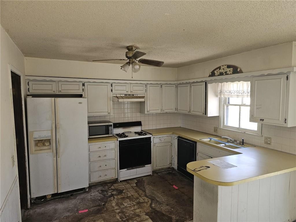 1632 S Kenwood Street — photo 6