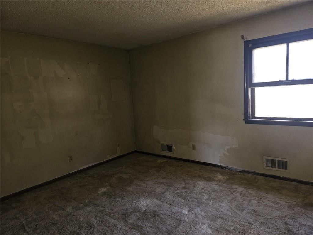 1632 S Kenwood Street — photo 11