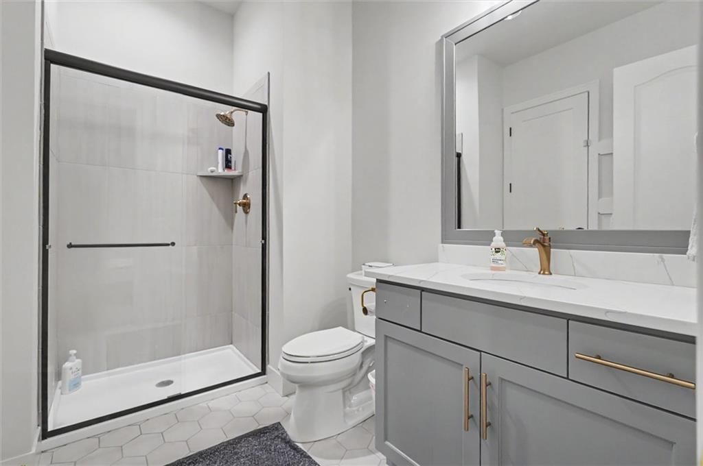 15820 Oakmont Street — photo 25