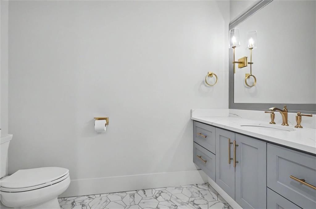 15820 Oakmont Street — photo 28