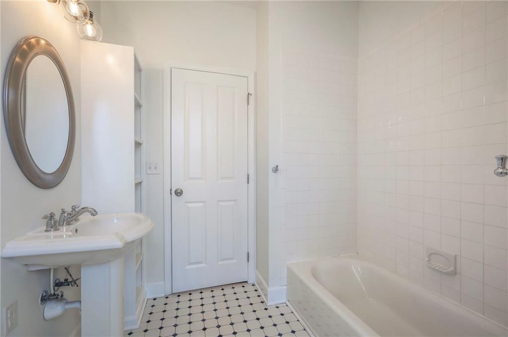 8525 N Marsh Avenue — photo 38