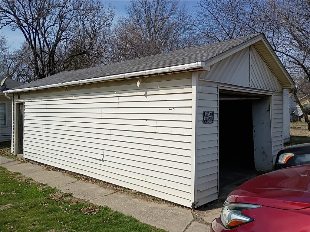408 Alanthus Avenue — photo 6