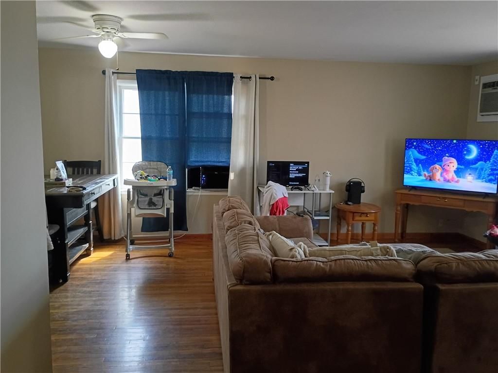 408 Alanthus Avenue — photo 10