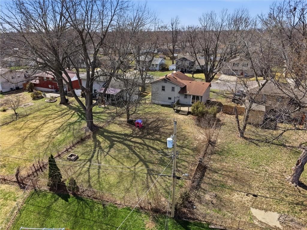 3527 S Adams Avenue — photo 31