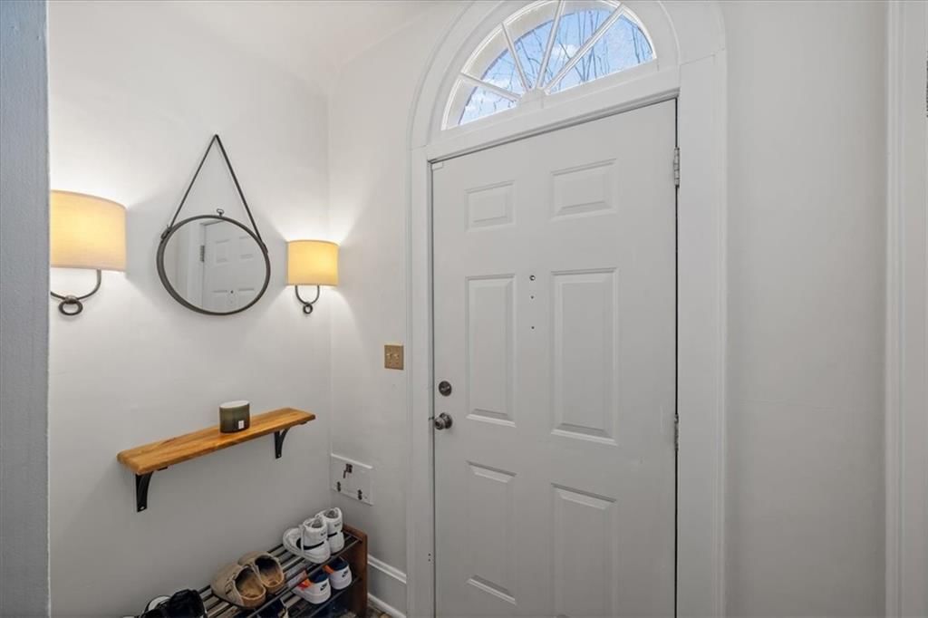 26 E 70th Terrace — photo 3