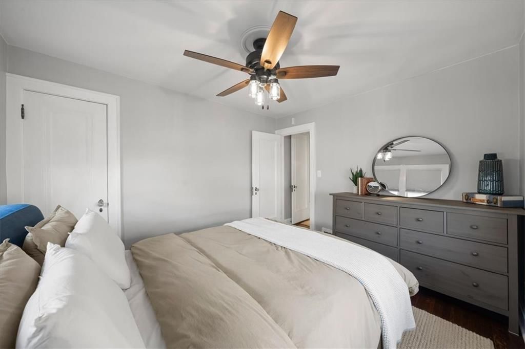 26 E 70th Terrace — photo 18