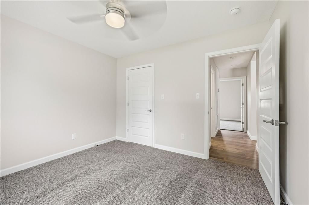 209 W 2nd Street — photo 23