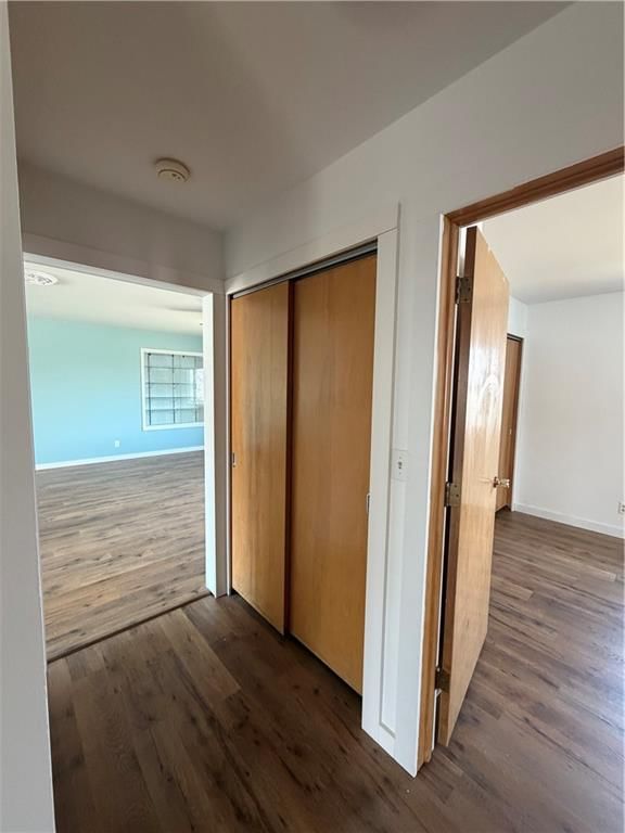 325 E 4th Street — photo 19