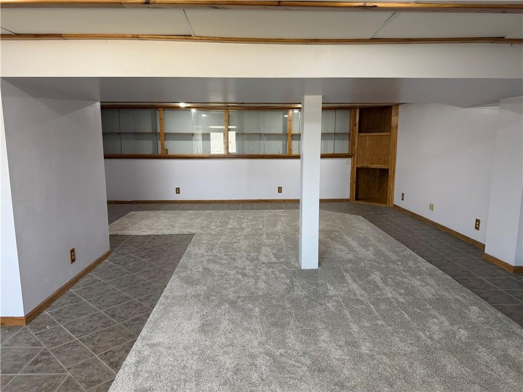 325 E 4th Street — photo 23