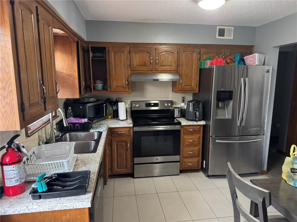 9202 E 64th Terrace — photo 19