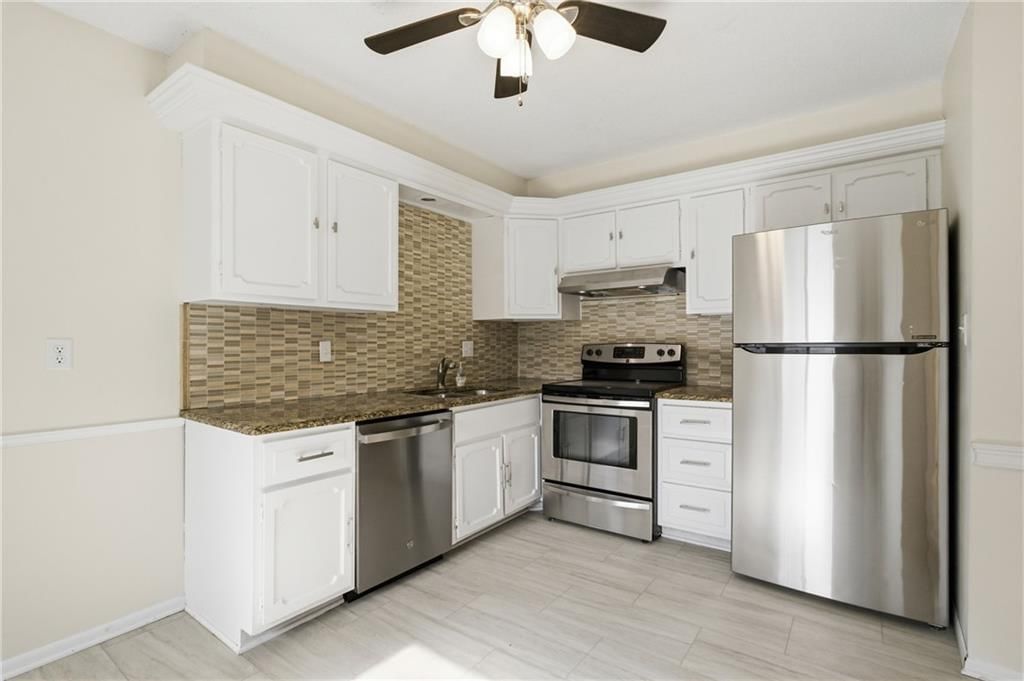 7136 NW COUNTRY CLUB Lane — photo 9