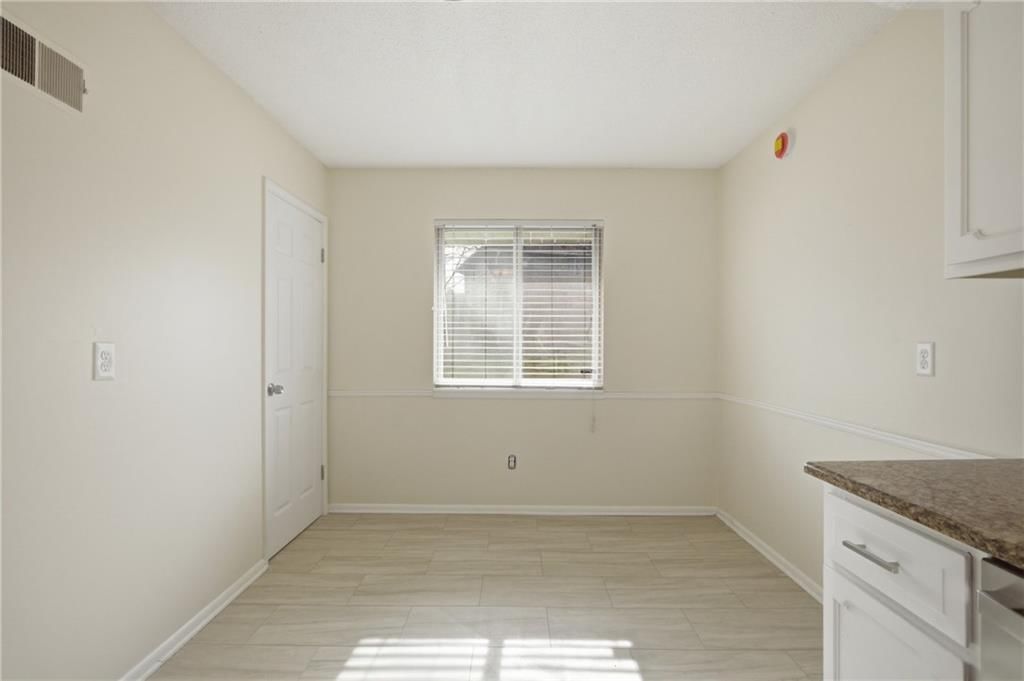 7136 NW COUNTRY CLUB Lane — photo 13