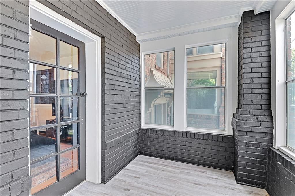 4315 Mercier Street — photo 11