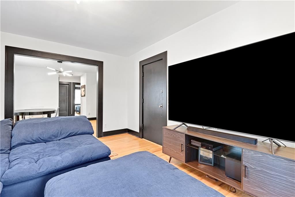 4315 Mercier Street — photo 15