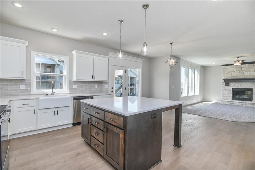 2717 W Park Street — photo 15
