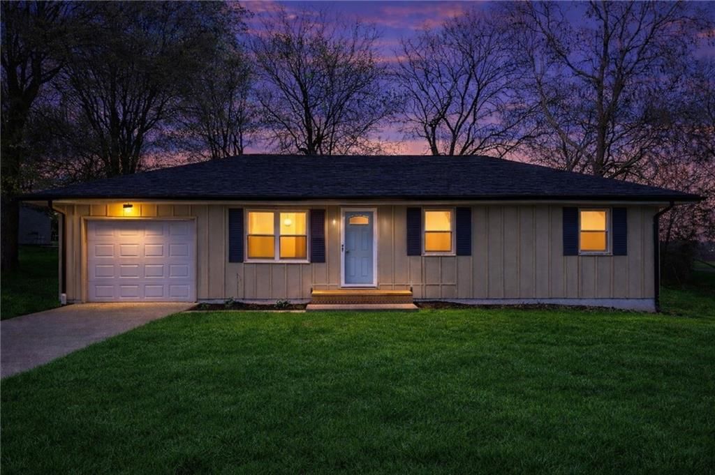 2802 Franklin Avenue — photo 2