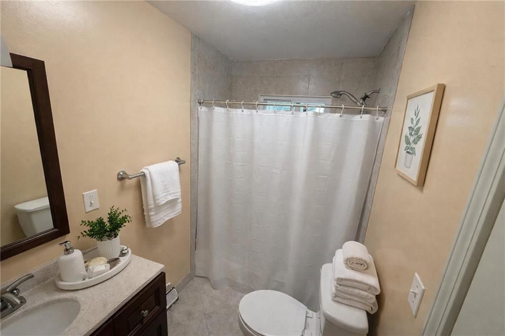 2802 Franklin Avenue — photo 8
