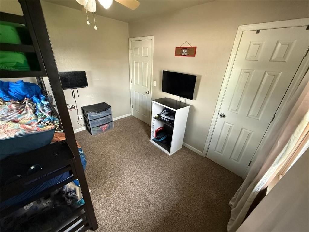 2802 Franklin Avenue — photo 13