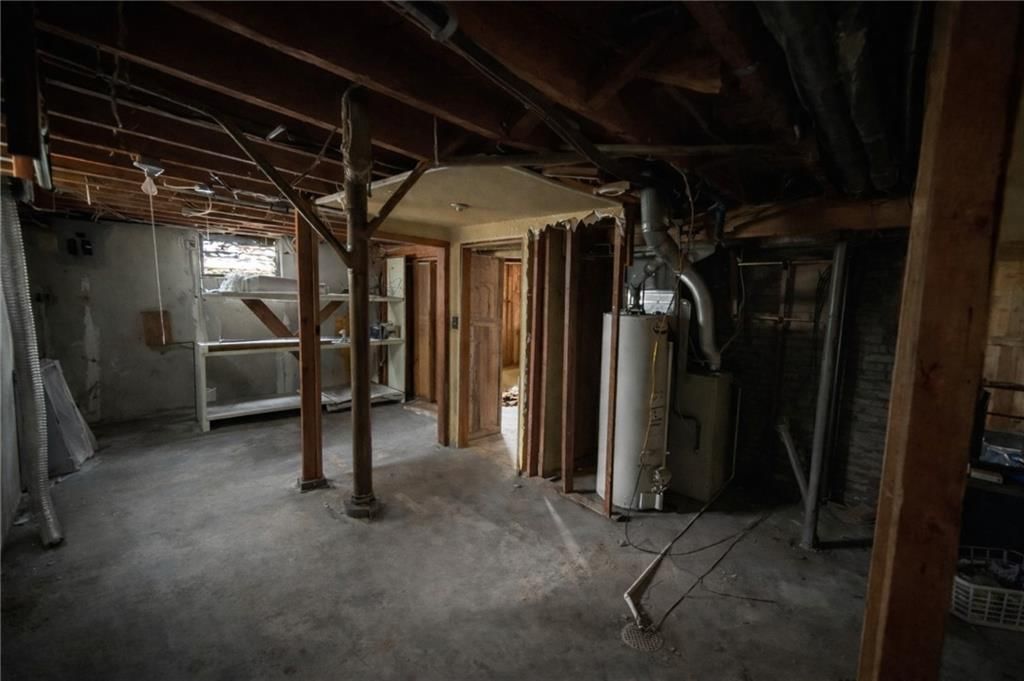 2802 Franklin Avenue — photo 25