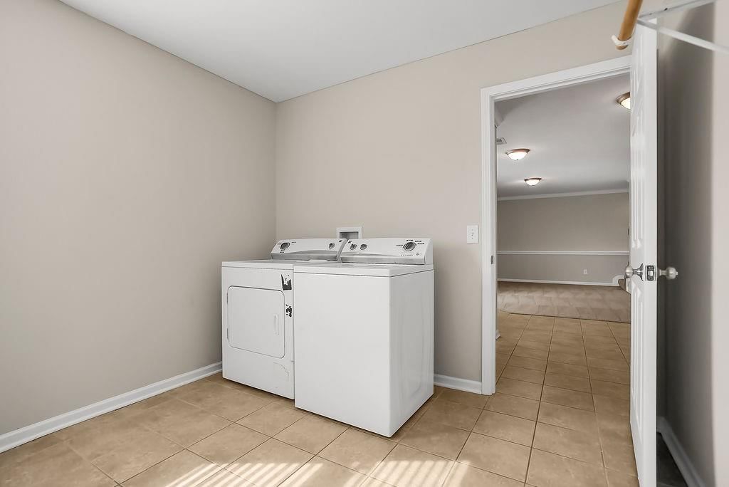 11212 N Summit Street — photo 15