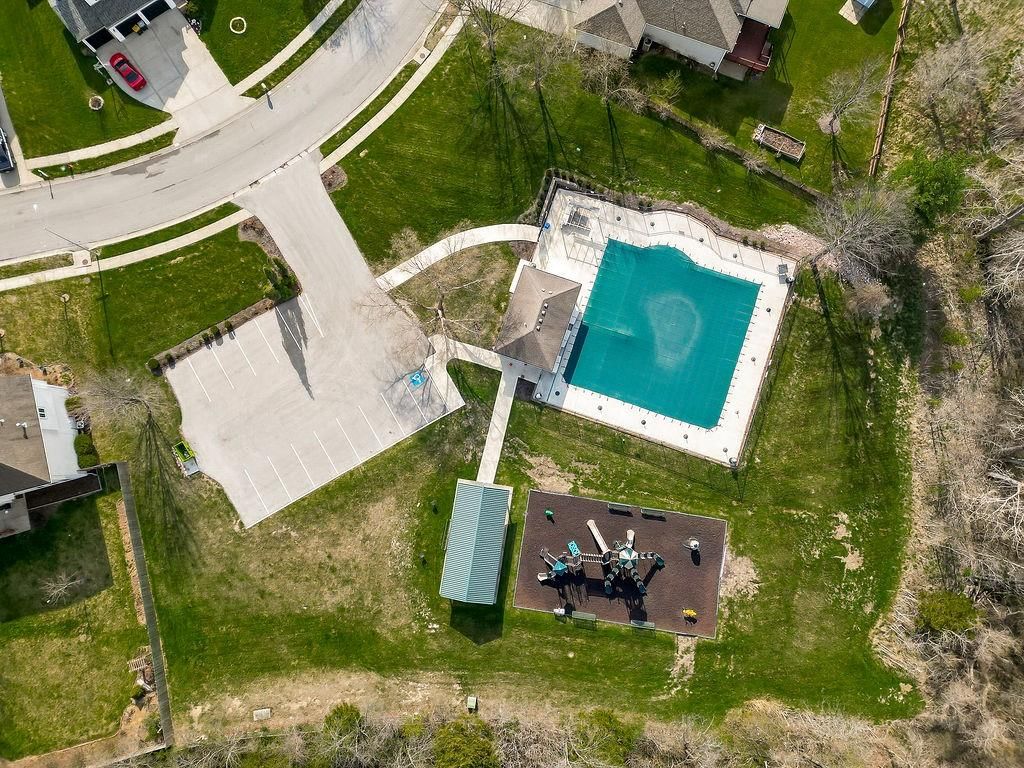 11212 N Summit Street — photo 29