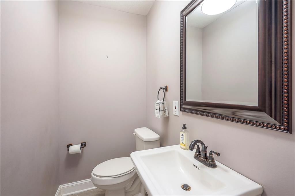 2114 W 79TH Terrace — photo 15
