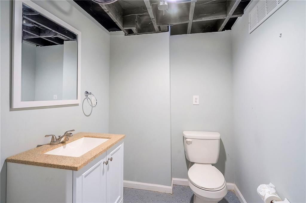 2114 W 79TH Terrace — photo 31