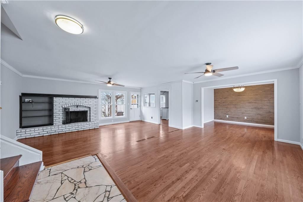 9350 Lamar Avenue — photo 2