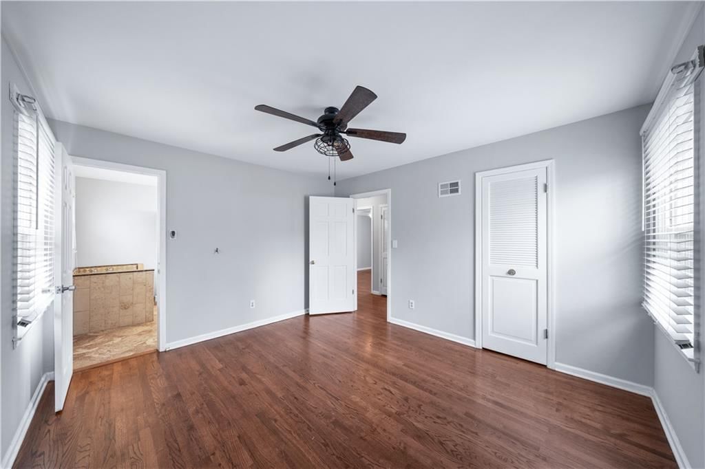 9350 Lamar Avenue — photo 12