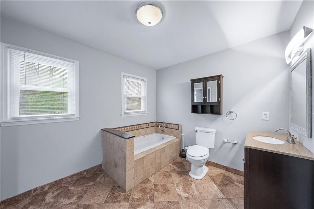 9350 Lamar Avenue — photo 13