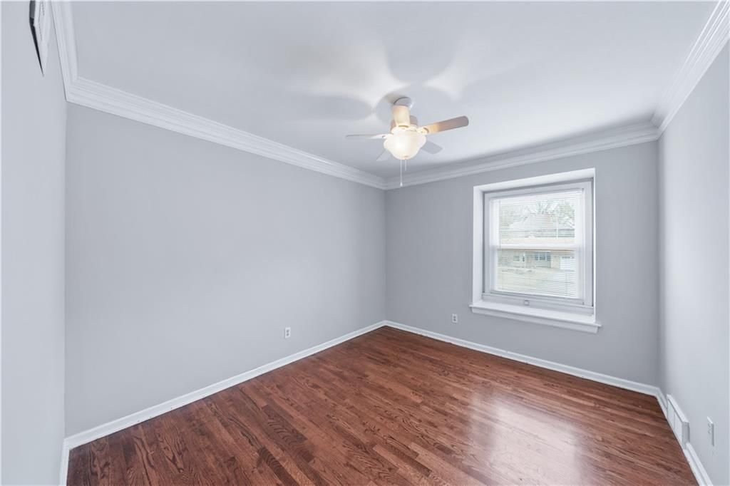 9350 Lamar Avenue — photo 15