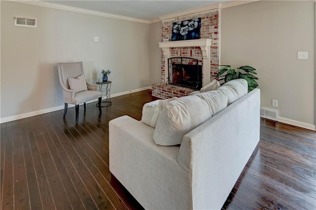 10708 Saint Catherines Lane — photo 10