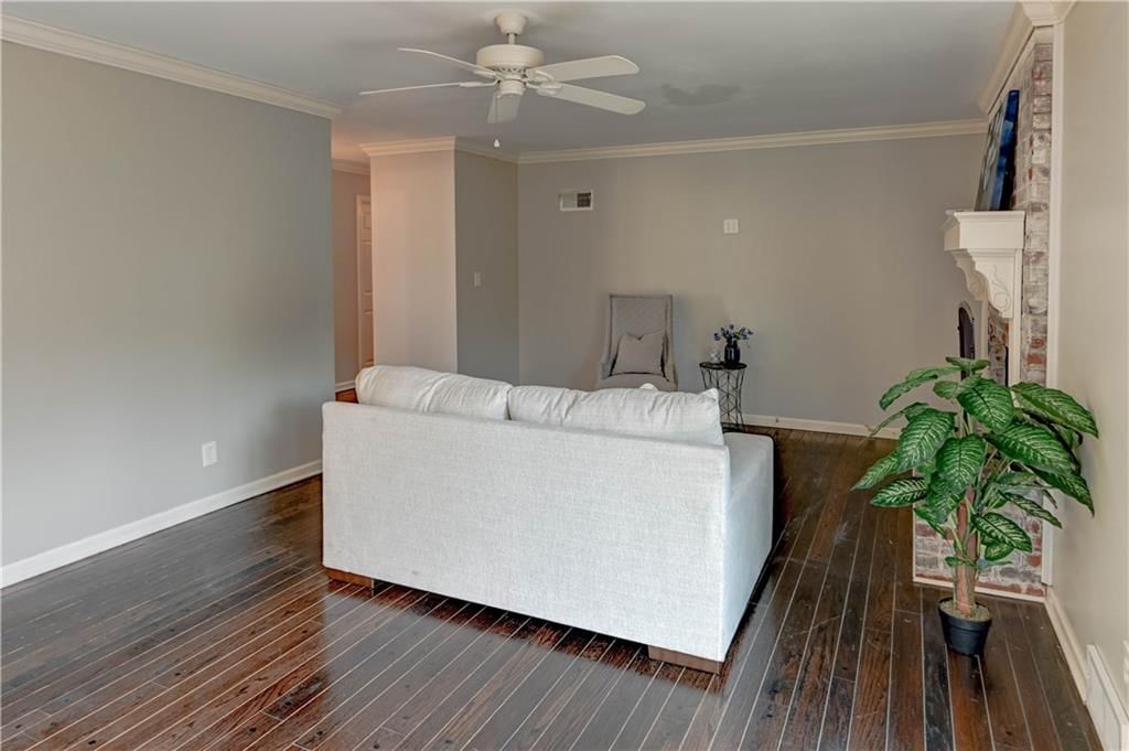 10708 Saint Catherines Lane — photo 11