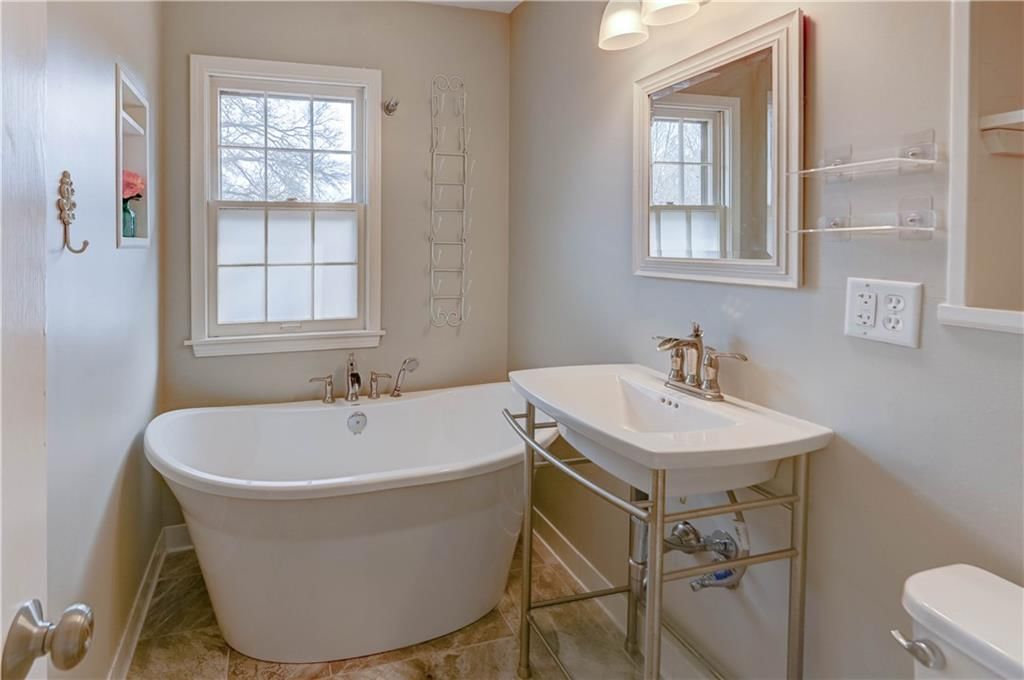 10708 Saint Catherines Lane — photo 36