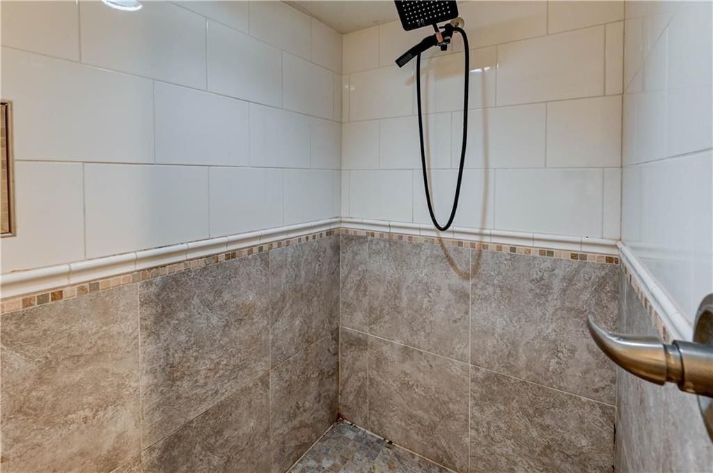 10708 Saint Catherines Lane — photo 53