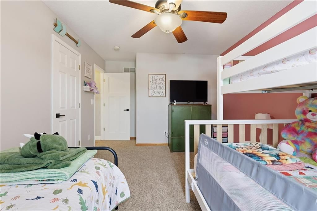 2708 E Hickory Court — photo 20
