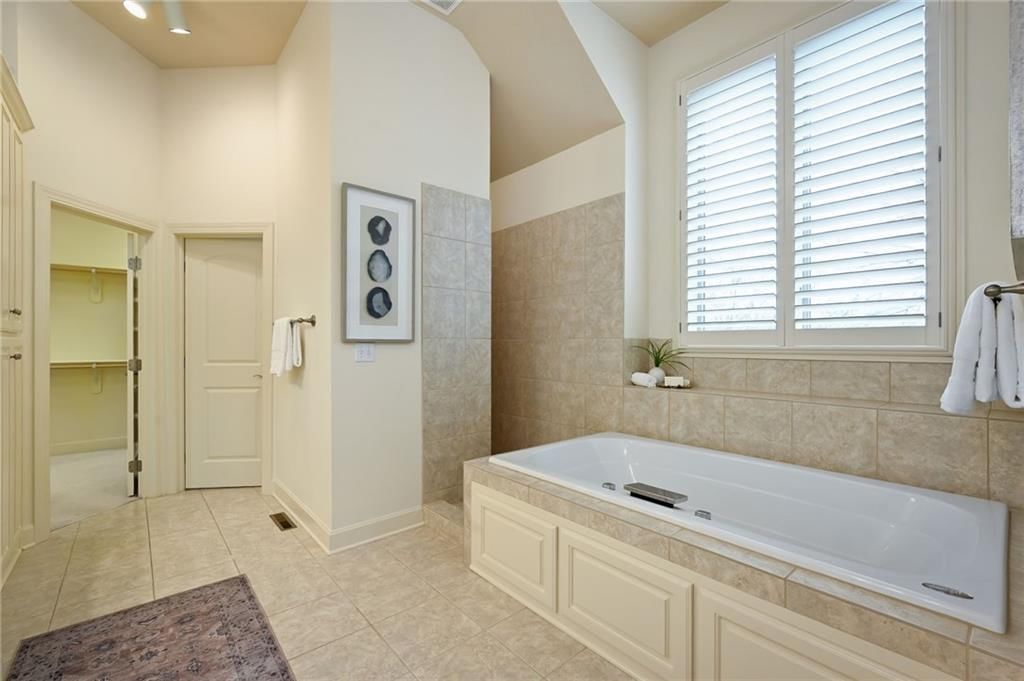26110 W 108th Terrace — photo 16