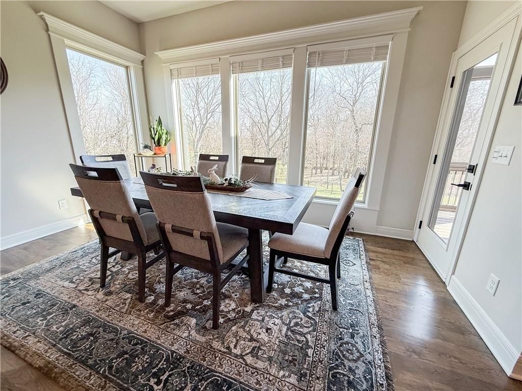 814 Creekmoor Drive — photo 5