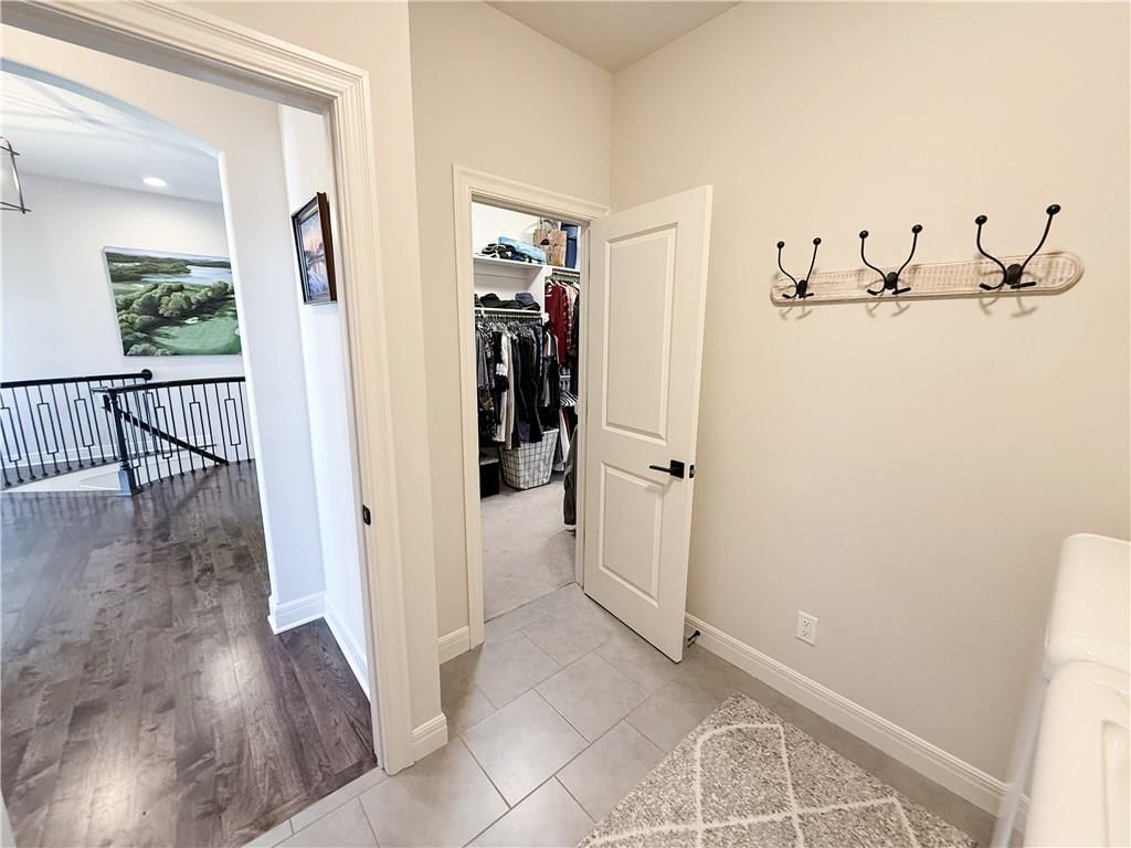 814 Creekmoor Drive — photo 24
