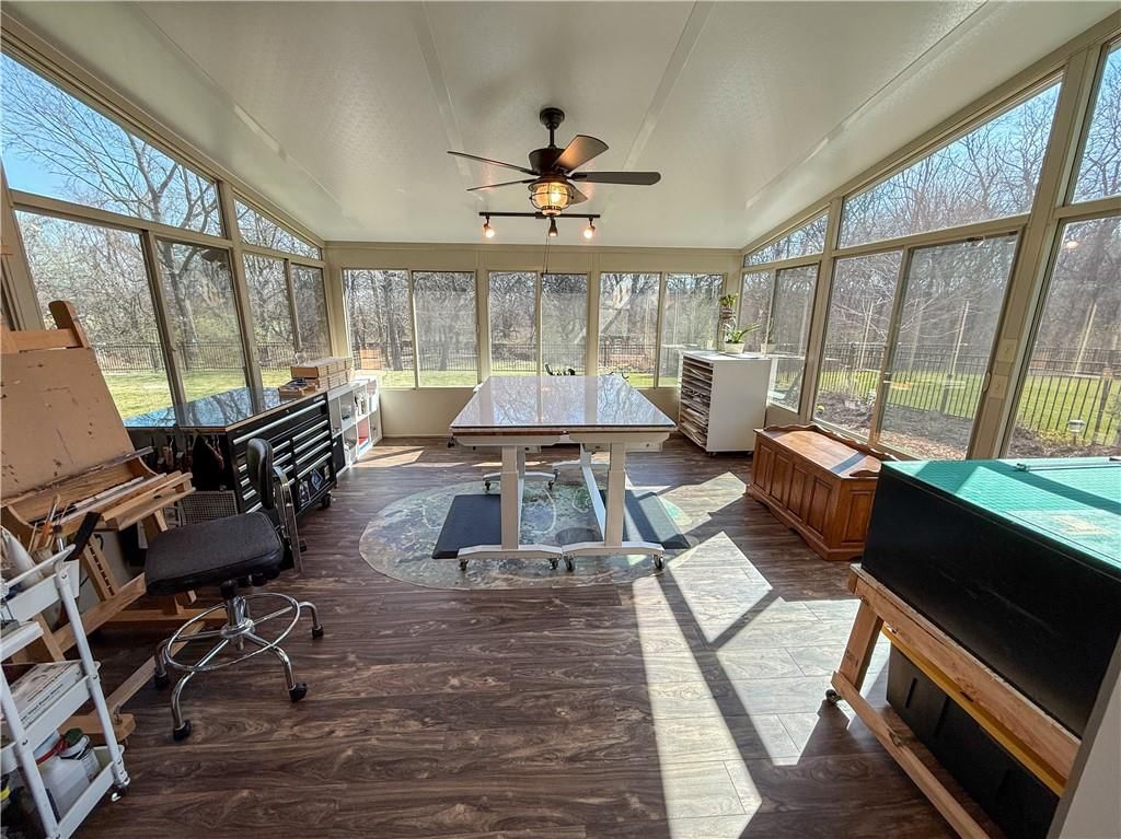 814 Creekmoor Drive — photo 33