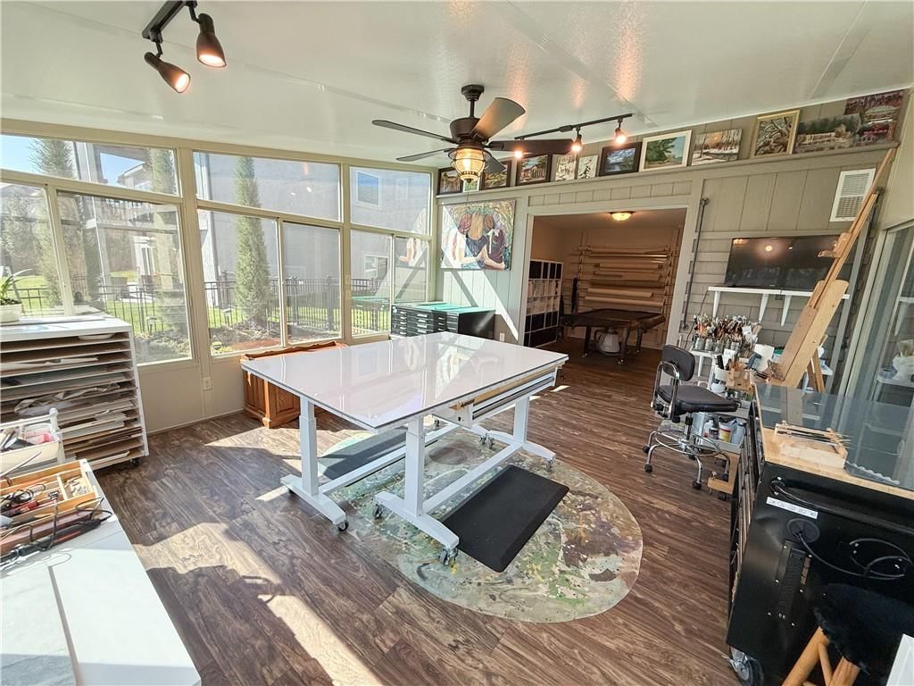 814 Creekmoor Drive — photo 34