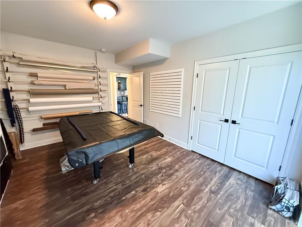 814 Creekmoor Drive — photo 36
