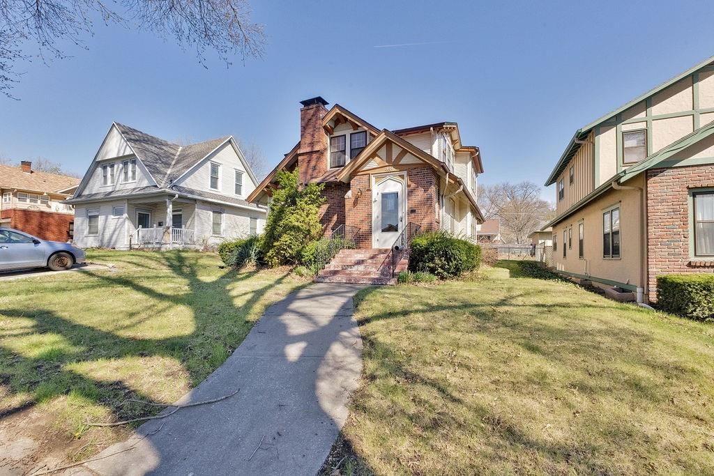 2807 Faraon Street — photo 3