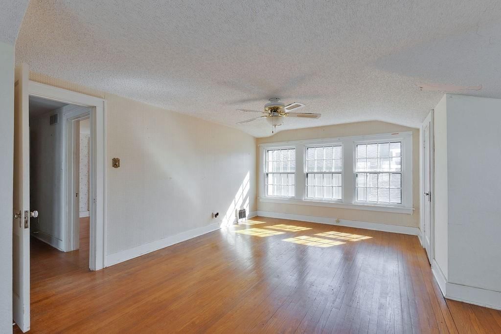 2807 Faraon Street — photo 20
