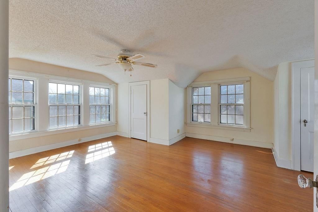 2807 Faraon Street — photo 21