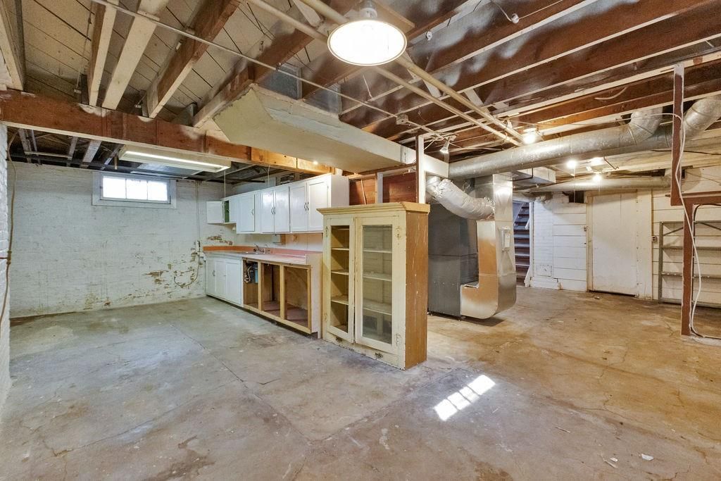 2807 Faraon Street — photo 32
