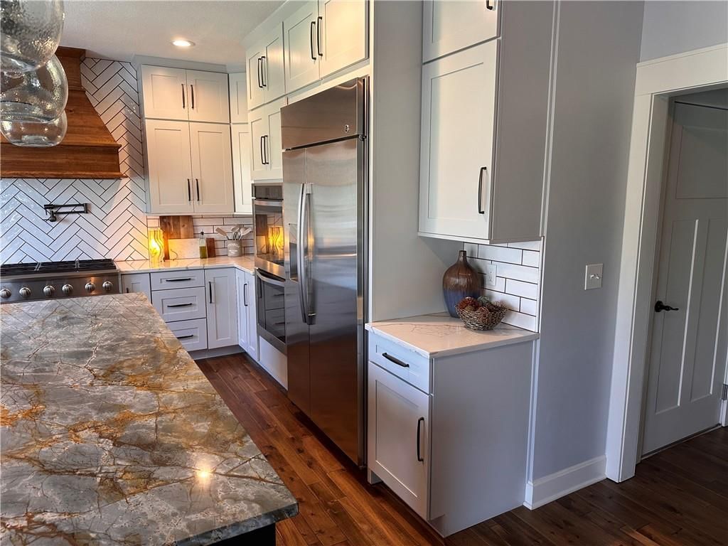 6218 Kimberly Downs N/A — photo 29