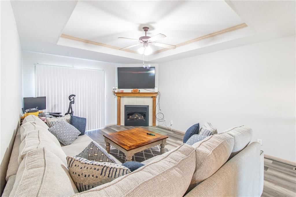 1218 Ashley Drive — photo 4