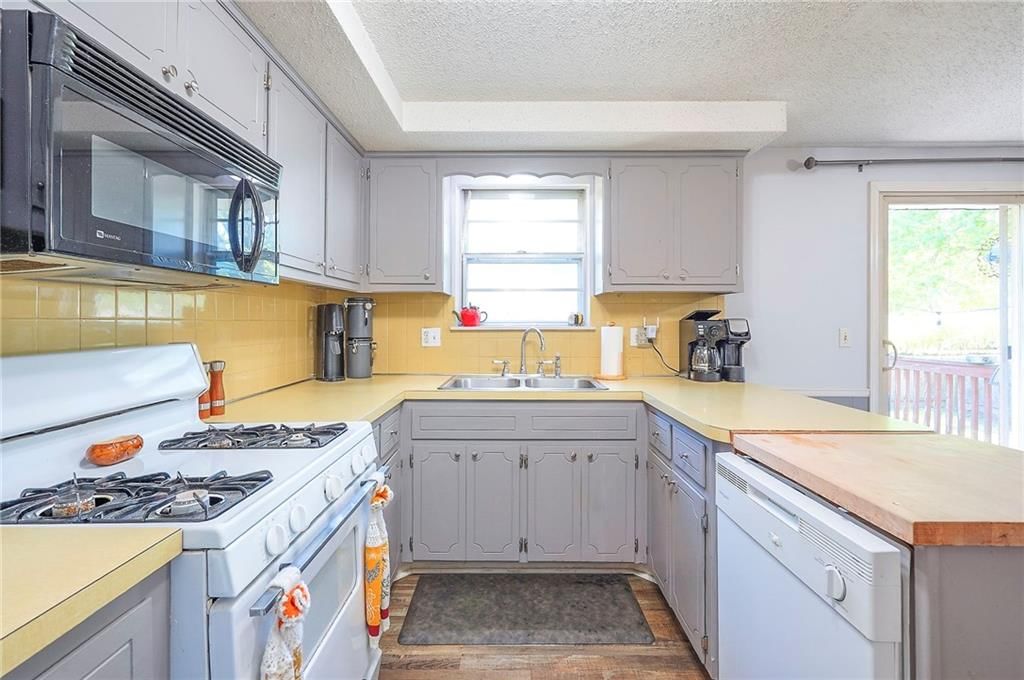 1116 Owen Drive — photo 4