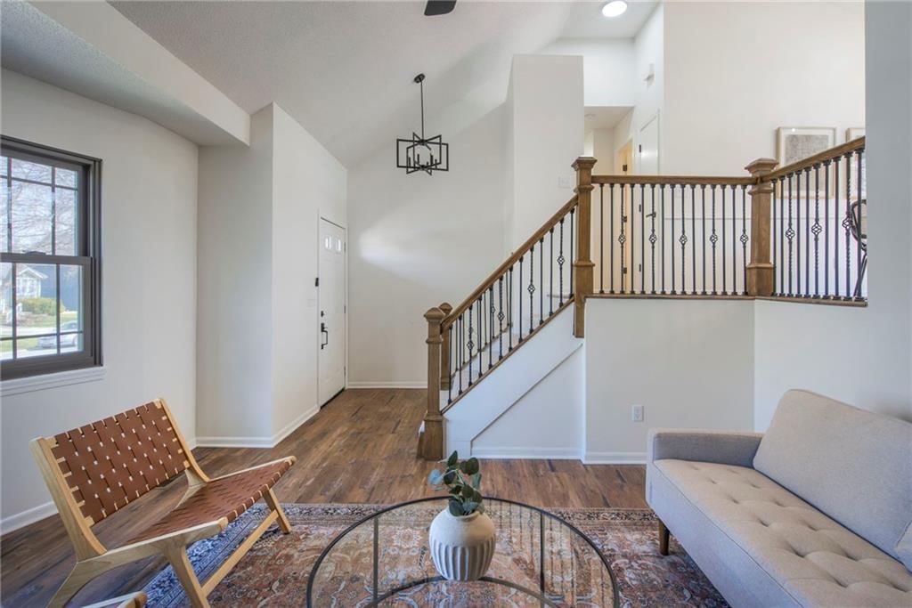 1201 E Butterfield Place — photo 8